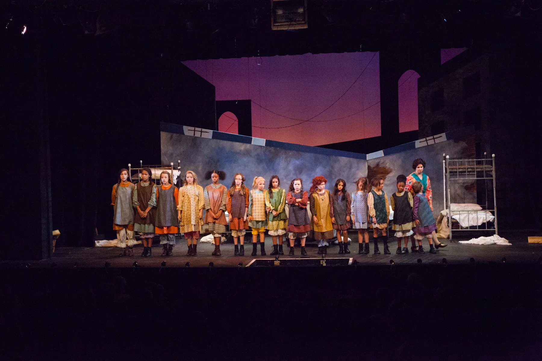 Annie Orphans 2014