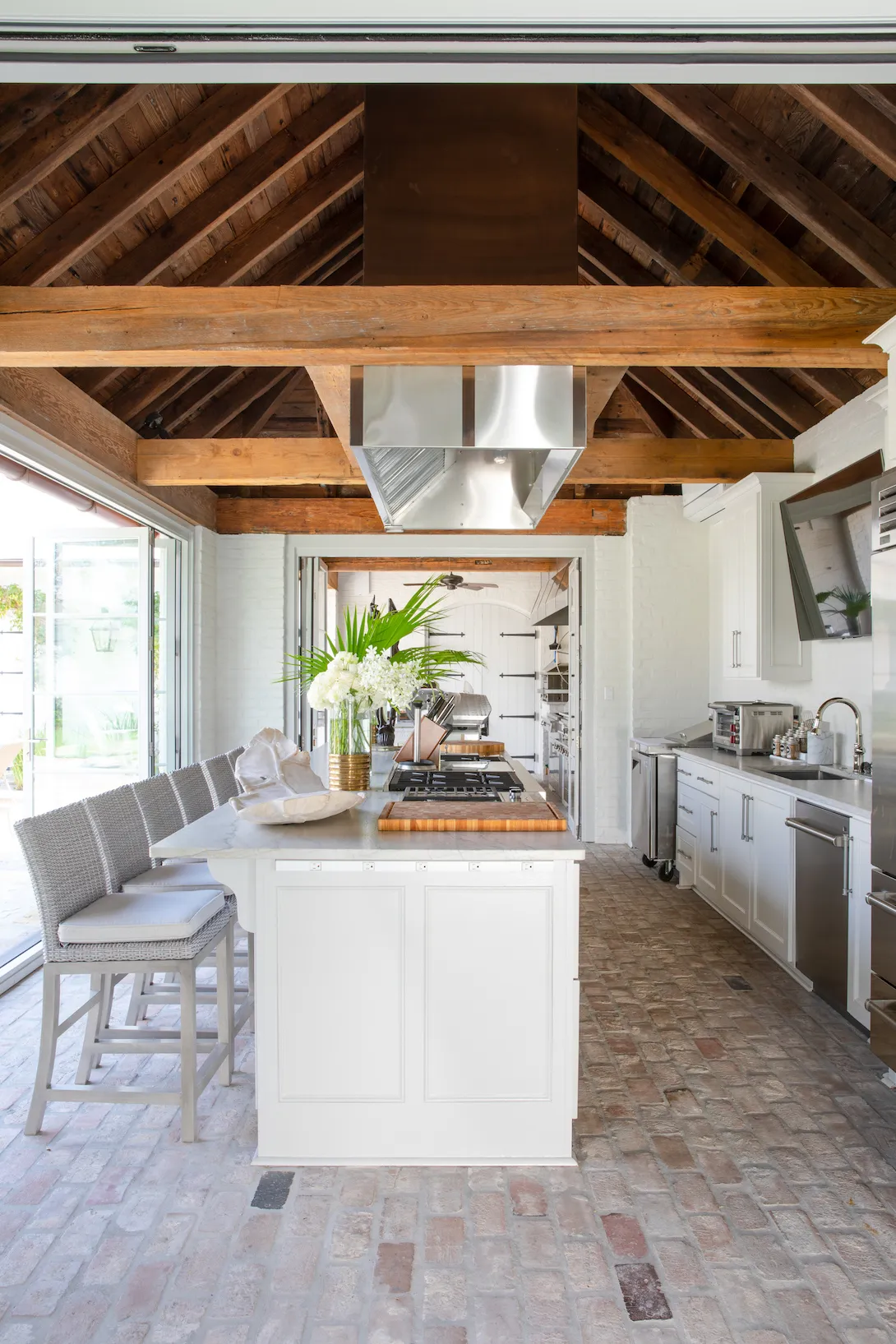 Stabiler outdoor kitchen