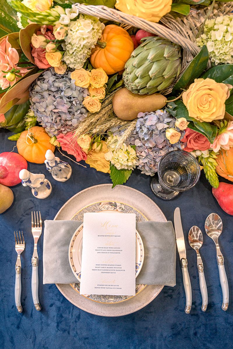 An Exotic Thanksgiving Table Setting - thekittchen