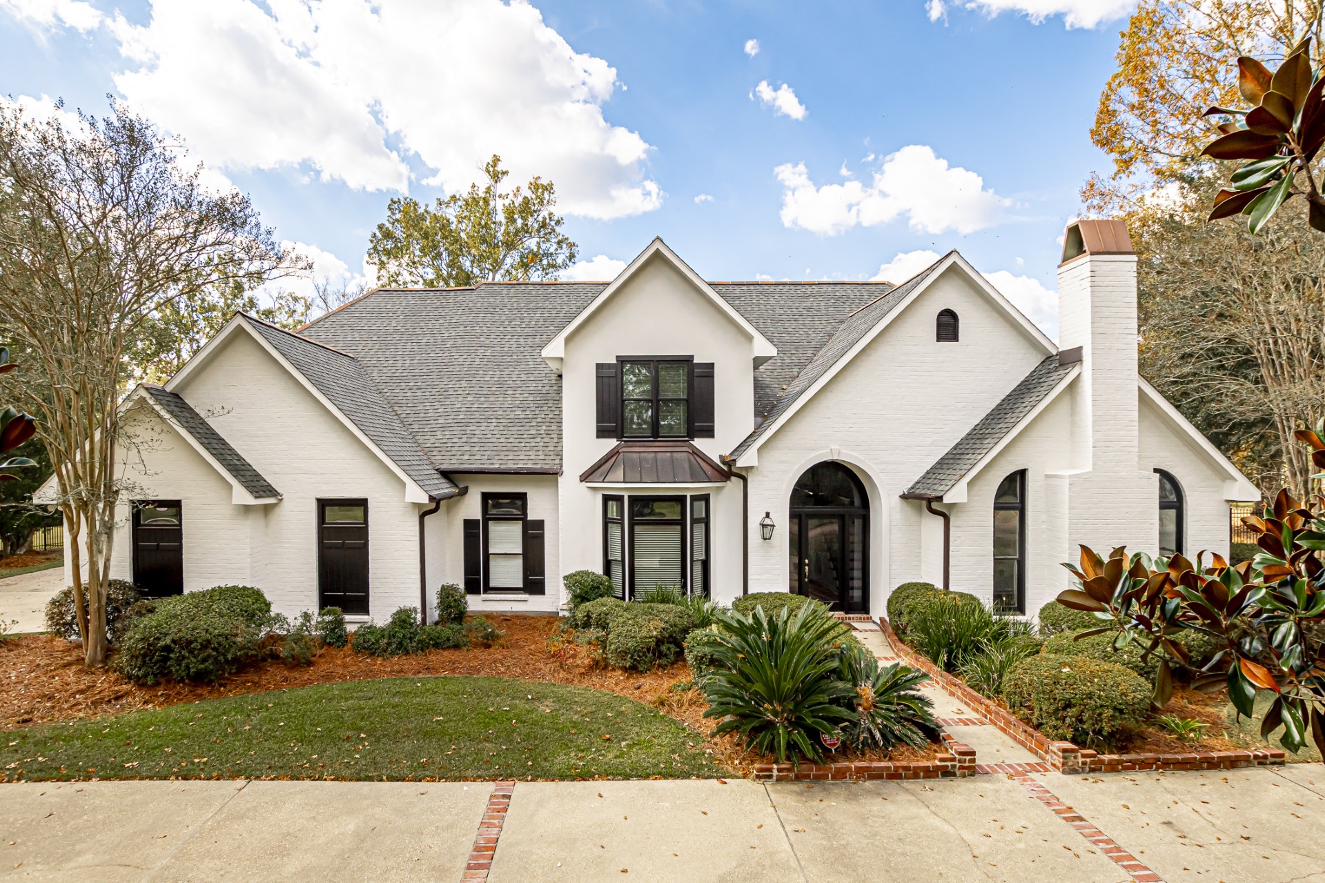 Check out this upscale home on an estatesized lot, sponsored by Del Rio Real Estate inRegister