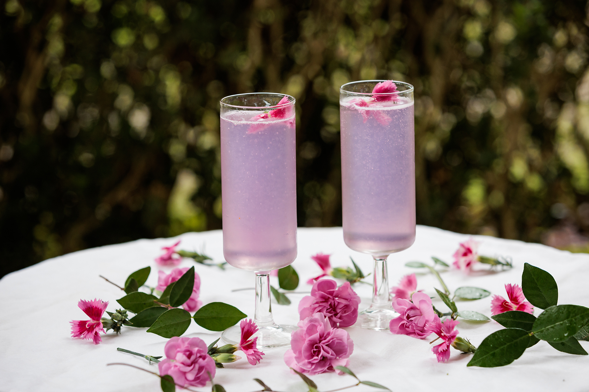 pink cocktails for wedding