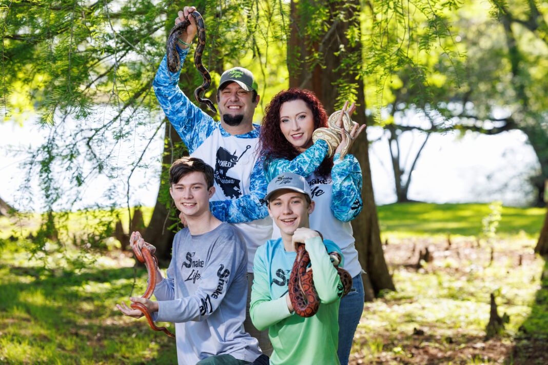 Snake LIfe - Kevin & Rachel Hood with Kyler & Landon - Louisiana Snake ID