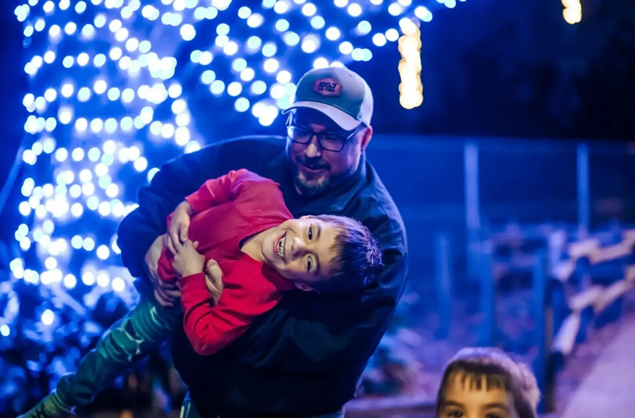 Stroll into the holidays at BREC’s Baton Rouge Zoo’s annual Zoo Lights